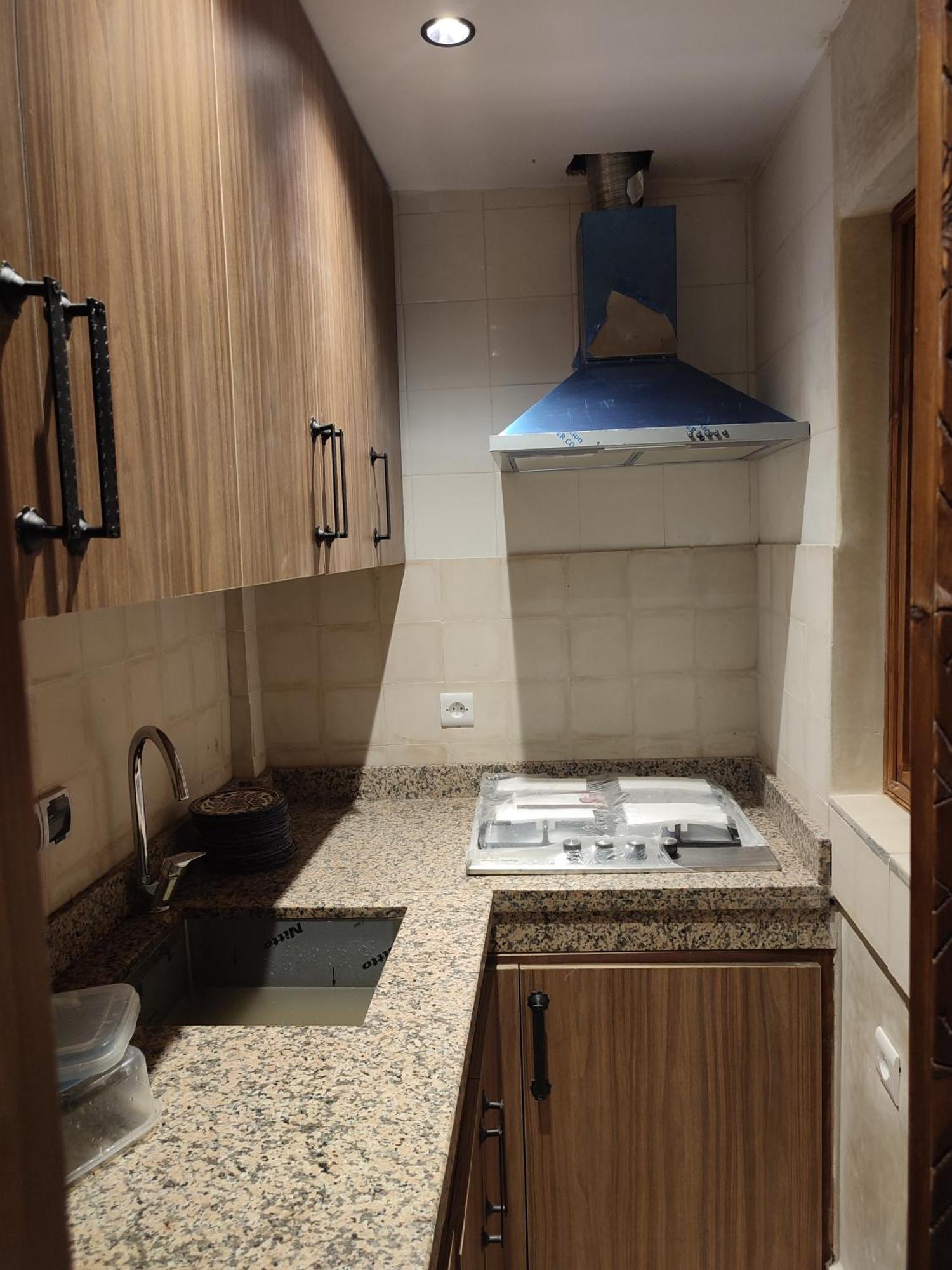 Private Room In Apartment Tov タガズー エクステリア 写真