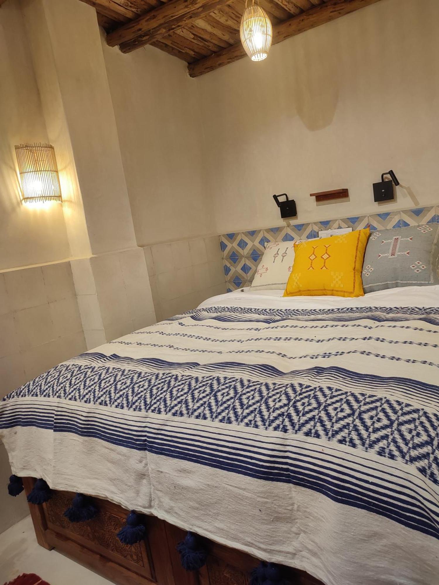 Private Room In Apartment Tov タガズー エクステリア 写真
