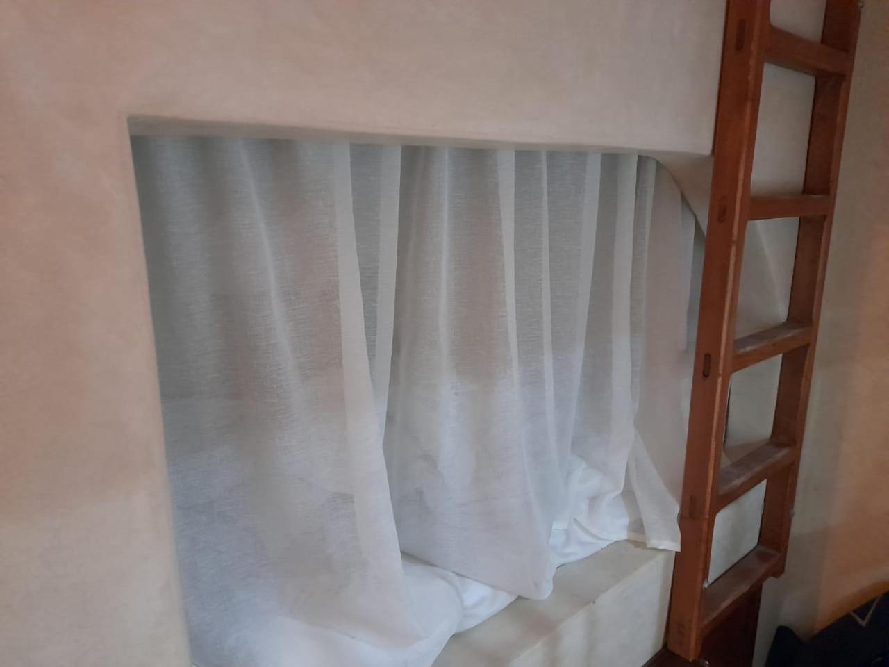 Private Room In Apartment Tov タガズー エクステリア 写真