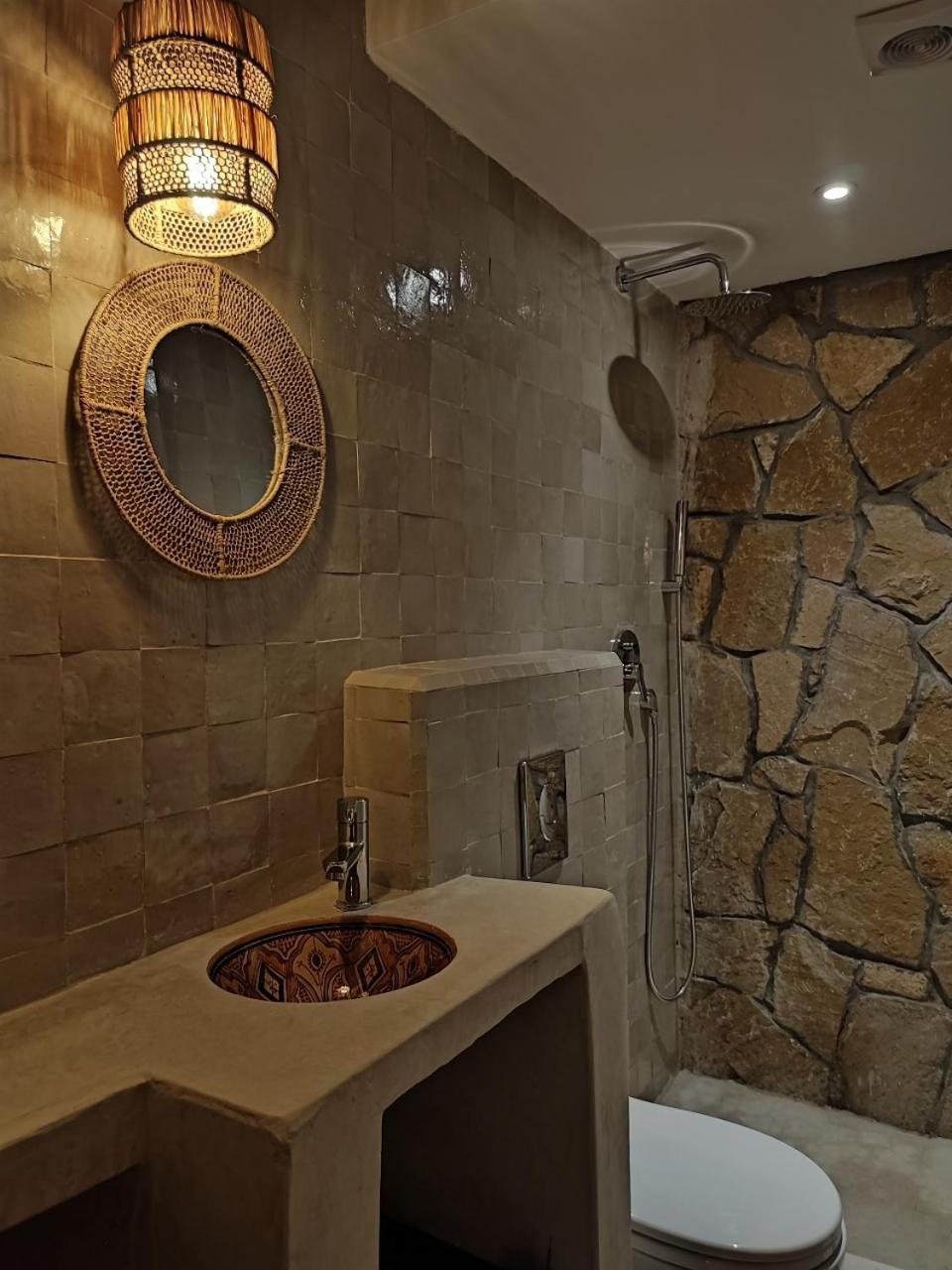 Private Room In Apartment Tov タガズー エクステリア 写真