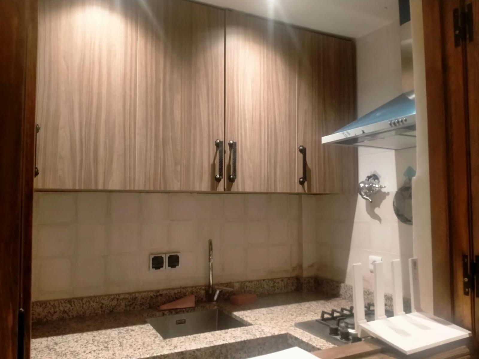 Private Room In Apartment Tov タガズー エクステリア 写真